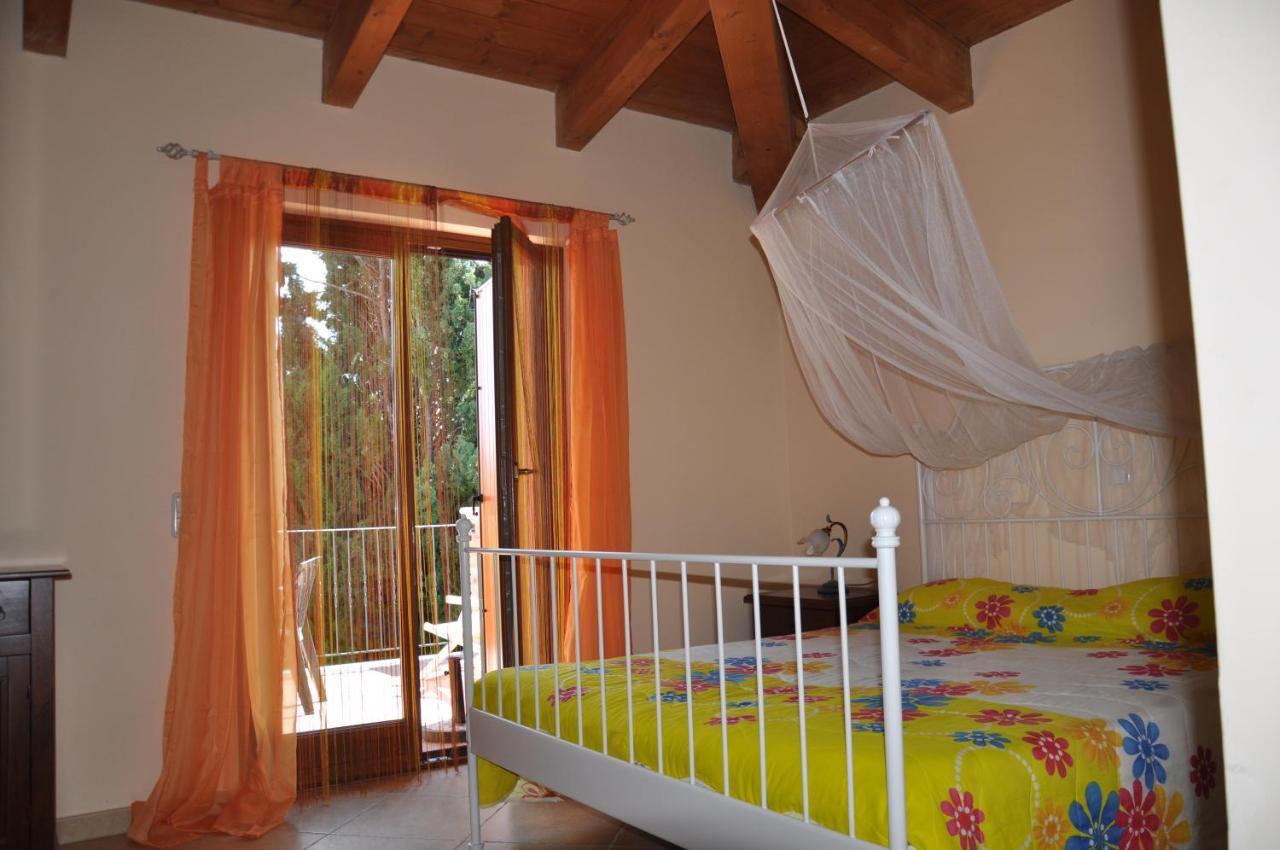Bed And Breakfast Latteletto Tortoreto Екстериор снимка
